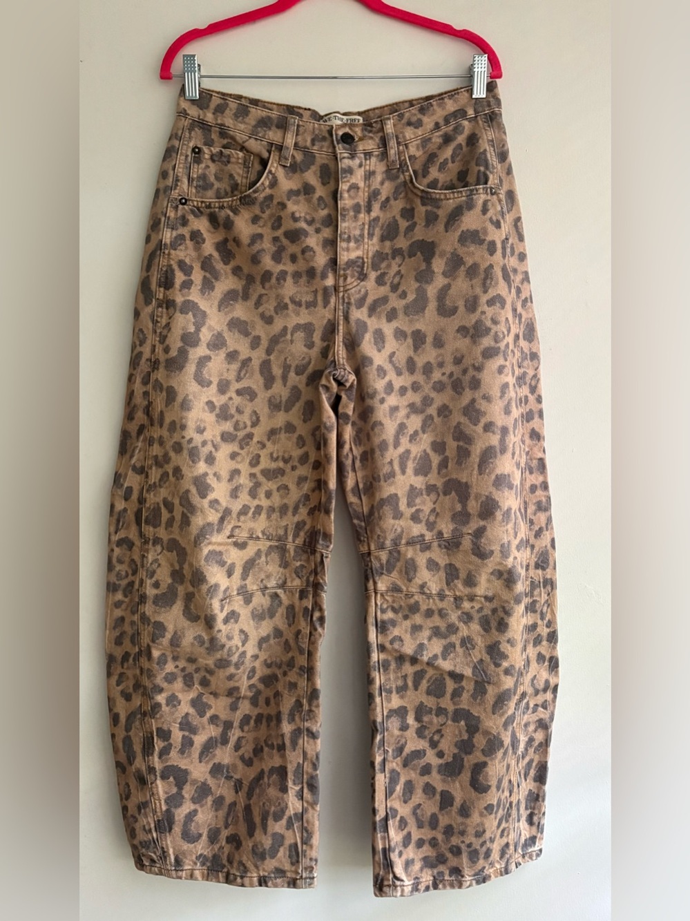 We The Free Good Luck Printed Barrel Jeans 🔥 leopard/brown sugar. Free People🔥